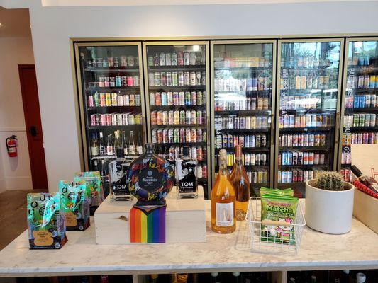 Hi-Lo Liquor Market - Long Beach by null
