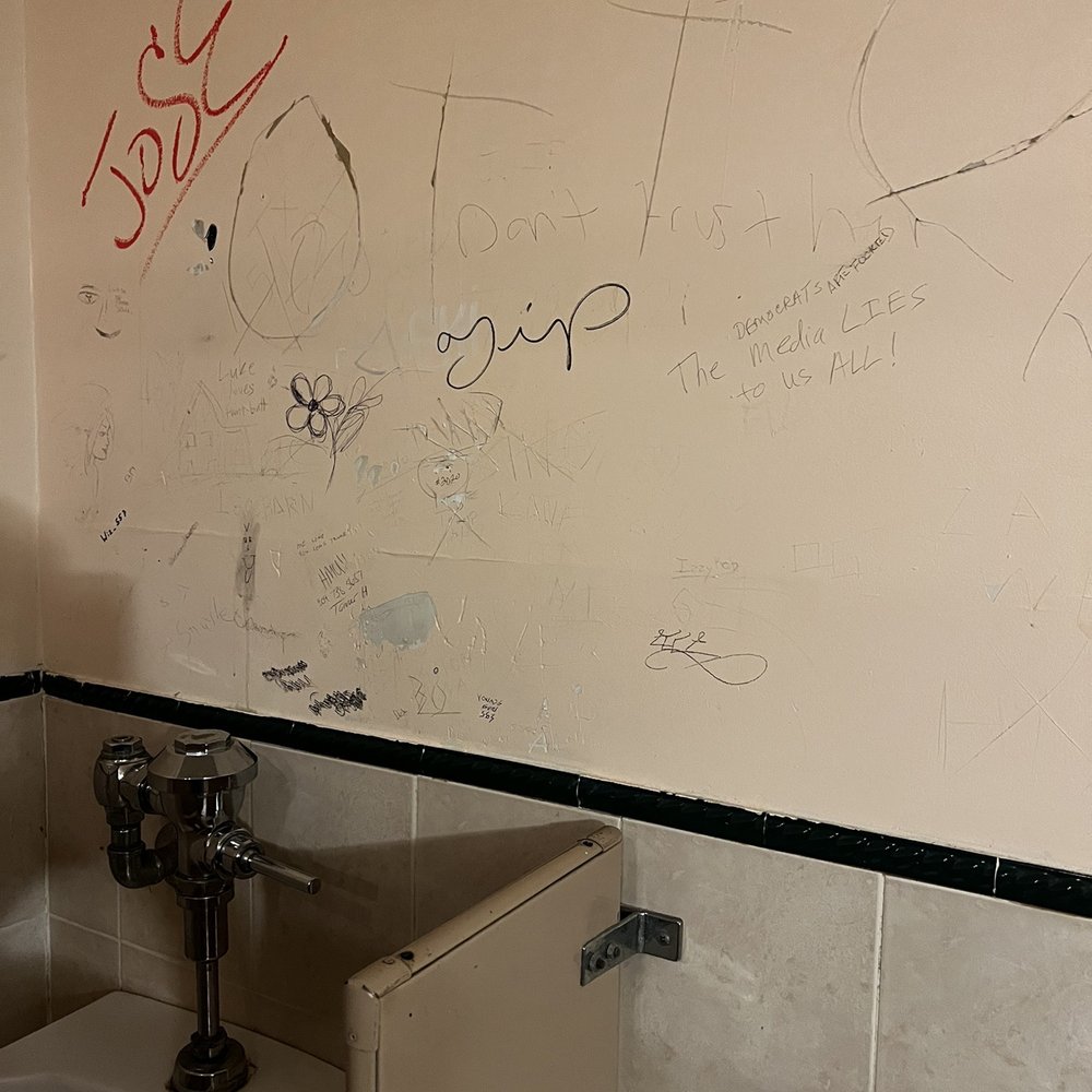 Osaka Japanese - Nasty bathroom - Japanese Near Me - Moline, Illinois Osaka Japanese - Nasty bathroom - Japanese Near Me - Moline, Illinois