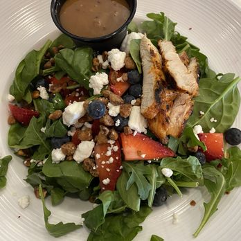 Maggie's Restaurant - Strawberry Salad with Blacken Chicken - American Near Me - Westminster, Maryland