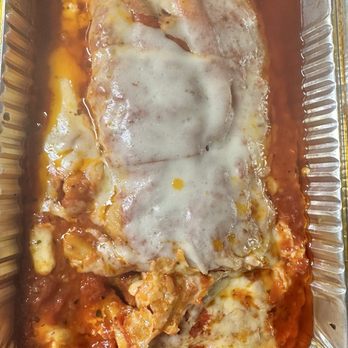 Rocco's NY Pizzeria & Pasta - Look at the puddle of grease. - Pizza Near Me - Las Vegas, Nevada Rocco's NY Pizzeria & Pasta - Look at the puddle of grease. - Pizza Near Me - Las Vegas, Nevada