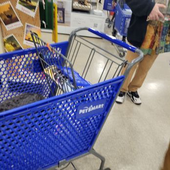 PetSmart - Line of people waiting as usual - Pet Stores Near Me - Canoga Park, California PetSmart - Line of people waiting as usual - Pet Stores Near Me - Canoga Park, California