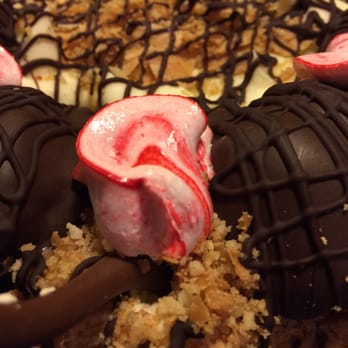 Primrose Bakery - I love the details. - Bakeries Near Me - Pleasanton, California Primrose Bakery - I love the details. - Bakeries Near Me - Pleasanton, California