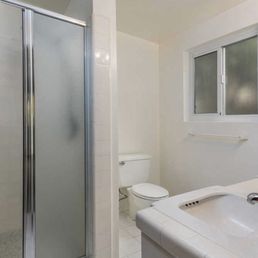 The previous bathroom