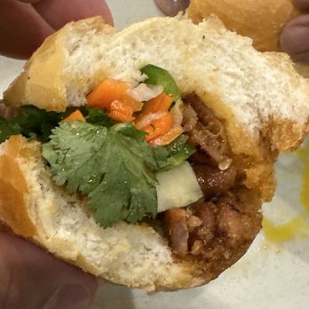 Pho KT Vietnamese Restaurant - Grilled pork Bahn mi - Vietnamese Near Me - Puyallup, Washington