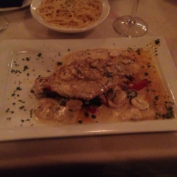 Scuzzi's 1604 - Chicken Gorgonzola. - Italian Near Me - San Antonio, Texas