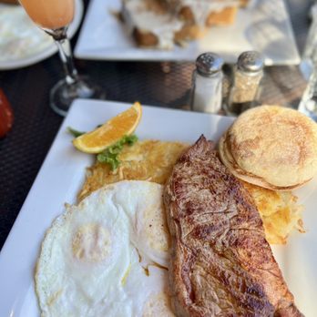 Pete's Egg Nest - Steak and Eggs Breakfast - Breakfast & Brunch Near Me - Seattle, Washington Pete's Egg Nest - Steak and Eggs Breakfast - Breakfast & Brunch Near Me - Seattle, Washington