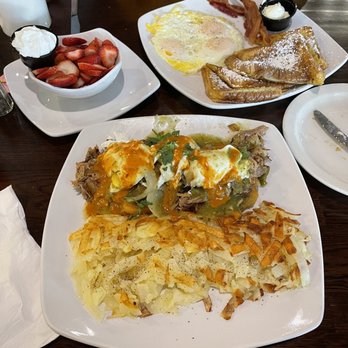 The Scratch Room - French toast w/ fresh strawberries & in from hash browns w/Bad Hombre ( their version of eggs Benedict) - Breakfast & Brunch Near Me - Anaheim, California