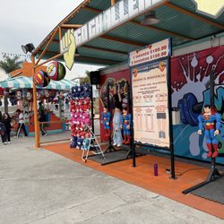 Six Flags - Games