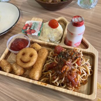 La Casa Mia - Kid plate with meat sauce IG @AmyNsEats - Italian Near Me - Milpitas, California La Casa Mia - Kid plate with meat sauce IG @AmyNsEats - Italian Near Me - Milpitas, California