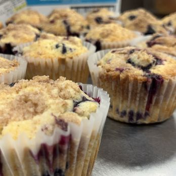 CB Kitchen - Muffins baked in house - Burgers Near Me - Willows, California