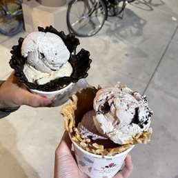 Salted caramel & cookies and cream Salted caramel & cookies and cream