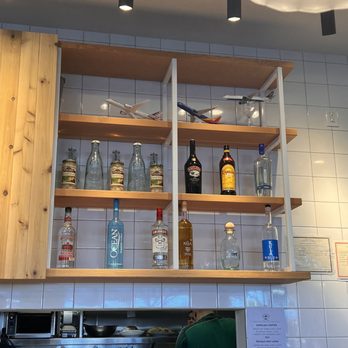 Kihei Caffe Lahaina - "In trouble for customers sneaking alcohol"? - Breakfast & Brunch Near Me - Lahaina, Hawaii