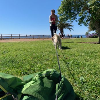 Point Vicente Lighthouse - Dog friendly park overlooking view - Landmarks & Historical Buildings Near Me - Rancho Palos Verdes, California