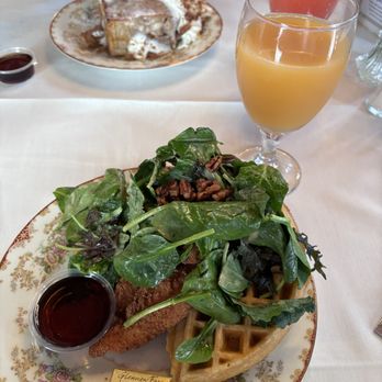 The Mad Hatter - Chicken and waffles and mimosa - Tea Rooms Near Me - Anoka, Minnesota
