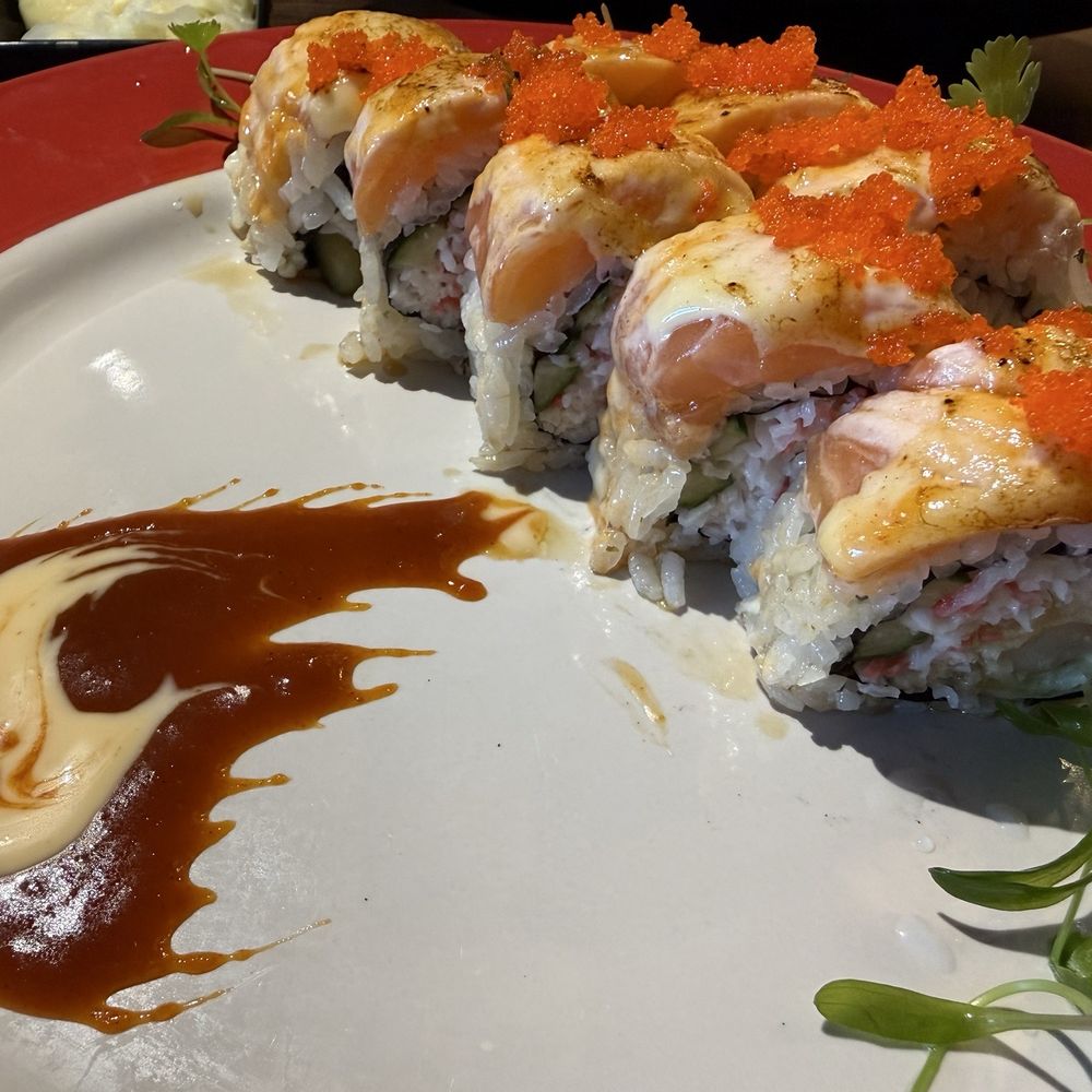 Sushi King - KING salmon roll - Sushi Bars Near Me - Fairfield, California Sushi King - KING salmon roll - Sushi Bars Near Me - Fairfield, California