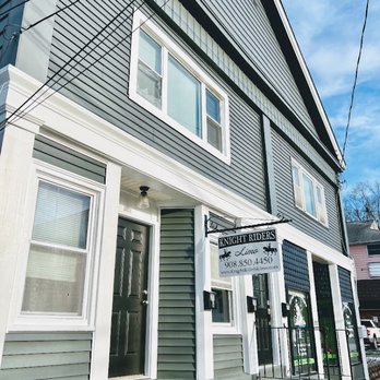 Knight Riders Limo - We are conveniently located at main st Hackettstown. - Taxis Near Me - Hackettstown, New Jersey Knight Riders Limo - We are conveniently located at main st Hackettstown. - Taxis Near Me - Hackettstown, New Jersey