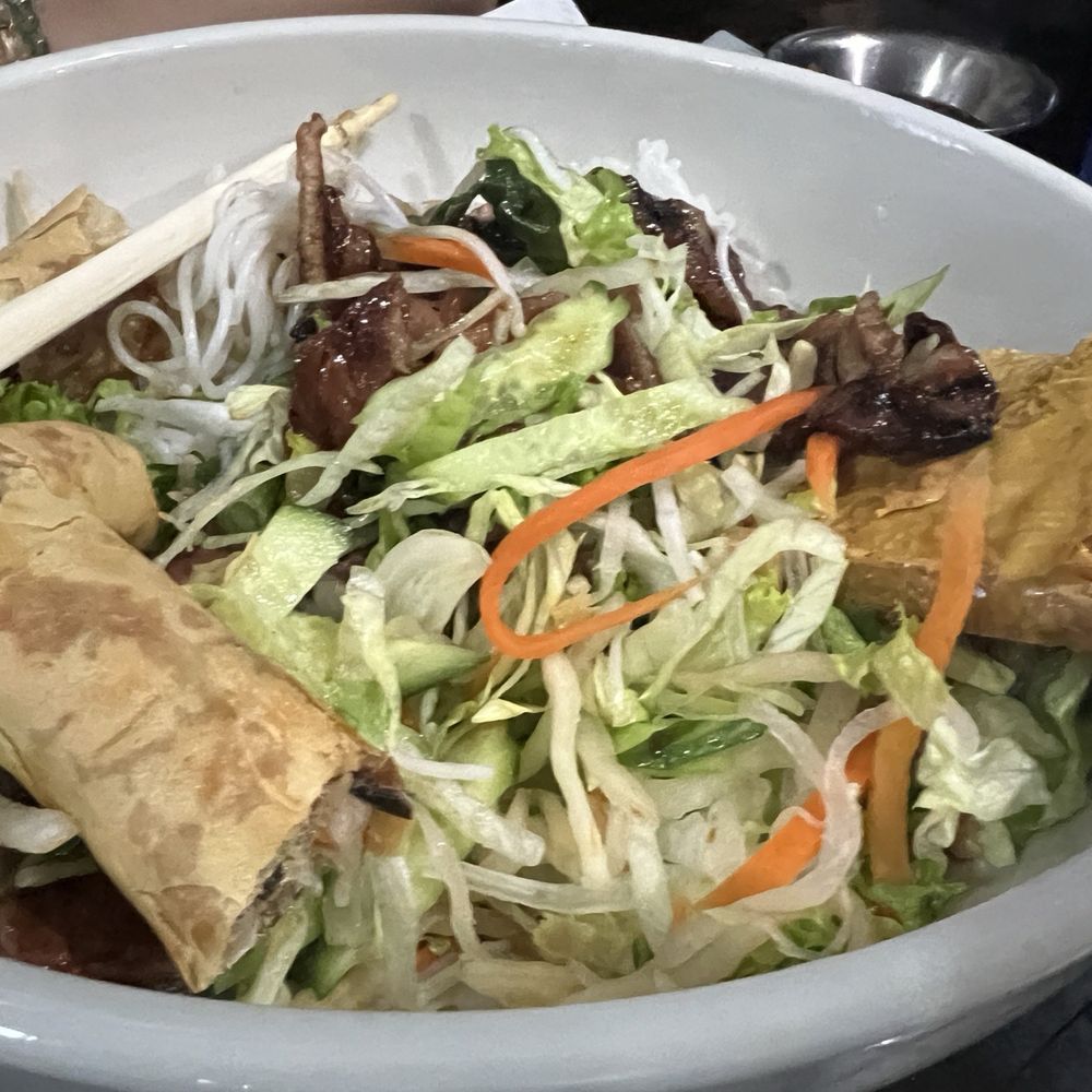Pho Bosa Kitchen - Bun with egg rolls, egg, and grilled pork - Vietnamese Near Me - Las Vegas, Nevada Pho Bosa Kitchen - Bun with egg rolls, egg, and grilled pork - Vietnamese Near Me - Las Vegas, Nevada