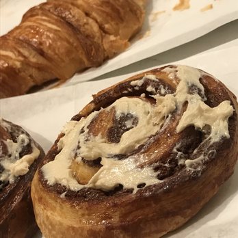 Loud Baby - Cinnamon roll and crescent - Coffee & Tea Near Me - Brooklyn, New York