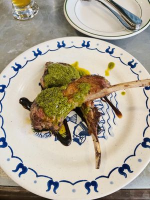Adelinas Restaurant & Bar by null