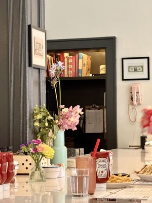 Norm's Diner by null