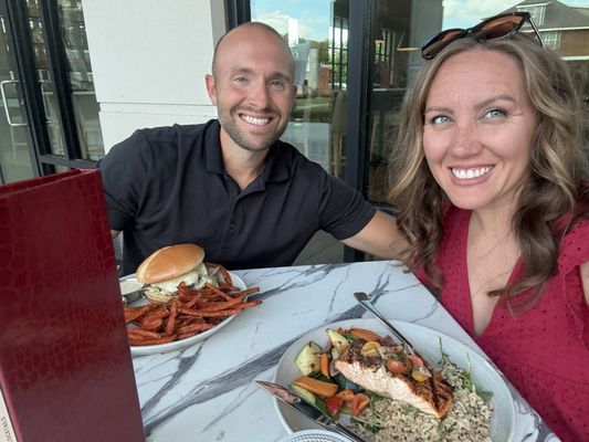 Rally Kitchen + Bar by null