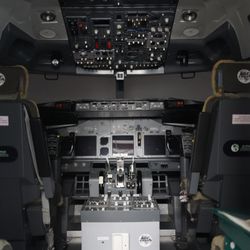 ADF Flight School - 737 SIMULATOR