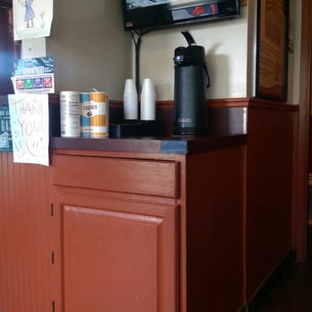 Jiffy Lube - Tv and coffee for their customers - Oil Change Stations Near Me - Federal Way, Washington Jiffy Lube - Tv and coffee for their customers - Oil Change Stations Near Me - Federal Way, Washington