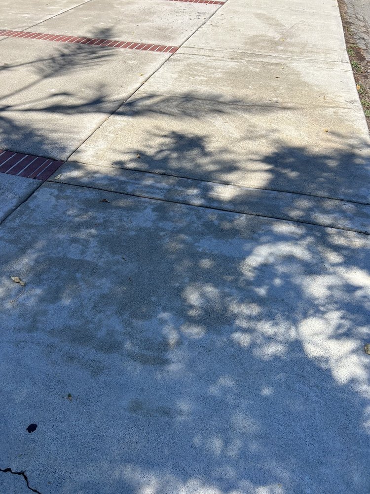 BRONCO EXTERIOR CLEANING Lake Elsinore, California Pressure Washers