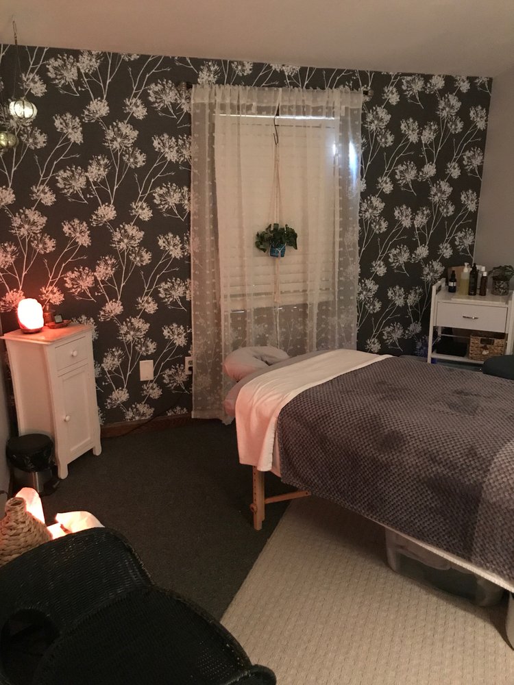 LISA JANN 442 Wilbur Ave, Swansea, Massachusetts Massage Phone