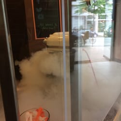 Nicecream - Ice cream made with liquid nitrogen...dessert meets science!