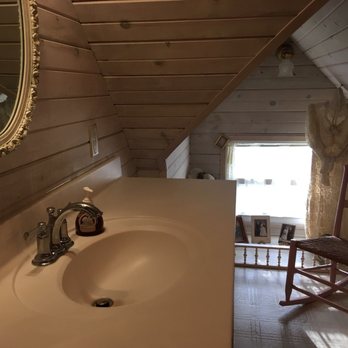 Kingsley House - Bed & Breakfast Near Me - Fennville, Michigan