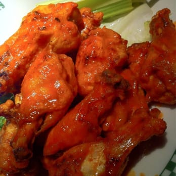 Barney's Beanery - Spicy Buffalo Wings - Breakfast & Brunch Near Me - Santa Monica, California Barney's Beanery - Spicy Buffalo Wings - Breakfast & Brunch Near Me - Santa Monica, California