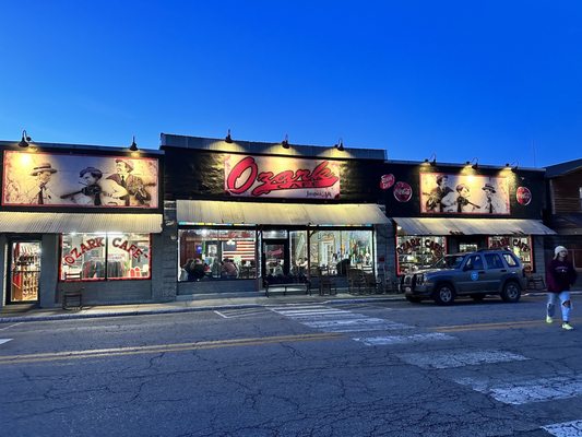 Ozark Cafe by null