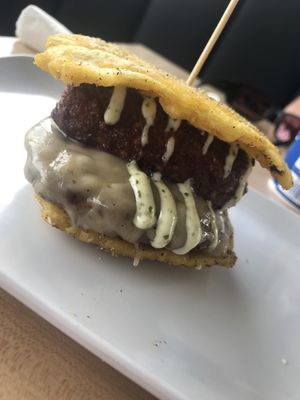 PINCHO Burgers and Kebabs by null