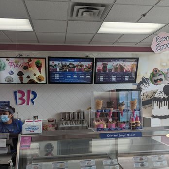 Baskin Robbins - This woman was so nice! - Ice Cream & Frozen Yogurt Near Me - Mississauga, Ontario Baskin Robbins - This woman was so nice! - Ice Cream & Frozen Yogurt Near Me - Mississauga, Ontario