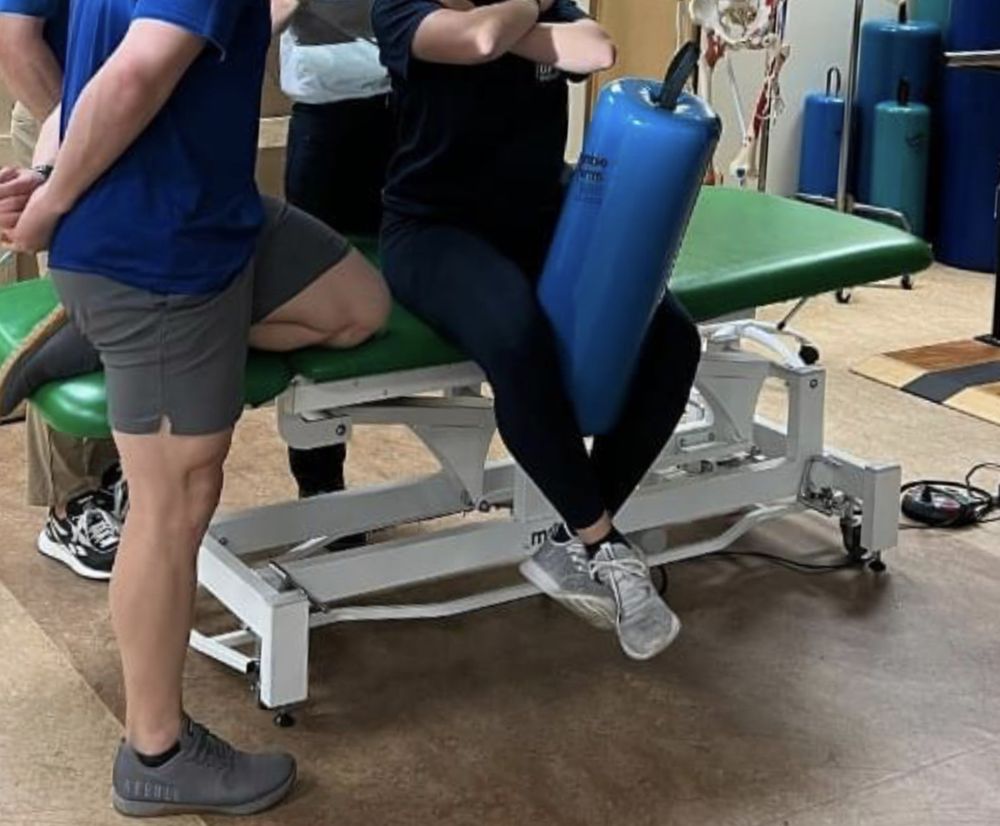 PHYSICAL THERAPY DOCTORS Updated October 2024 3976 Destination Dr