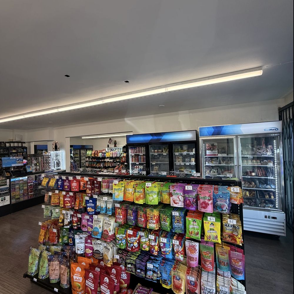 Corner Shop Mini Mart - Convenience Stores Near Me - Los Angeles, California Corner Shop Mini Mart - Convenience Stores Near Me - Los Angeles, California