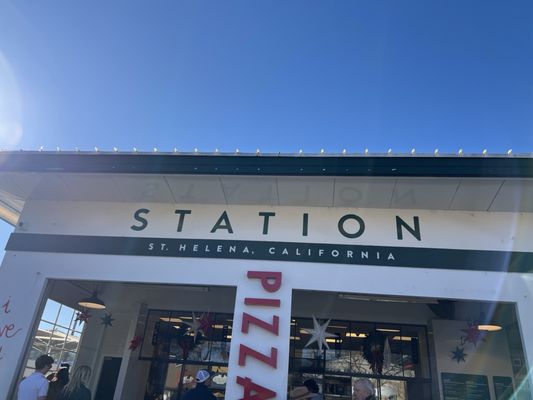 Station St. Helena by null