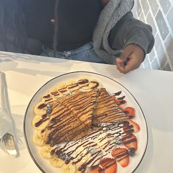 Sweet Moon - Crepes with Nutella & banana - Bakeries Near Me - Chicago, Illinois Sweet Moon - Crepes with Nutella & banana - Bakeries Near Me - Chicago, Illinois