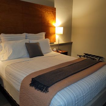 The Inn On Whitworth - Huge comfy bed - Hotels Near Me - Brookhaven, Mississippi The Inn On Whitworth - Huge comfy bed - Hotels Near Me - Brookhaven, Mississippi