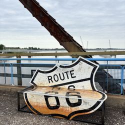 Old Chain of Rocks Bridge