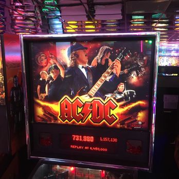 Family Arcade LA - Arcades Near Me - Los Angeles, California