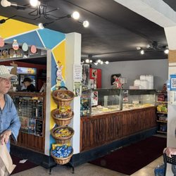Luquillo Beach Bakery, Brunch & Lunch