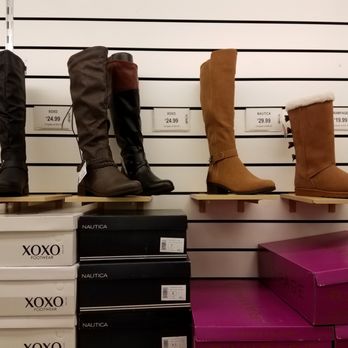 Marshalls - Department Stores Near Me - Geneva, Illinois