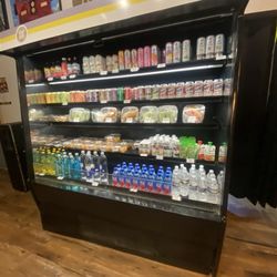 Brothers Wilmot Kitchen - Grab and Go meals, drinks water