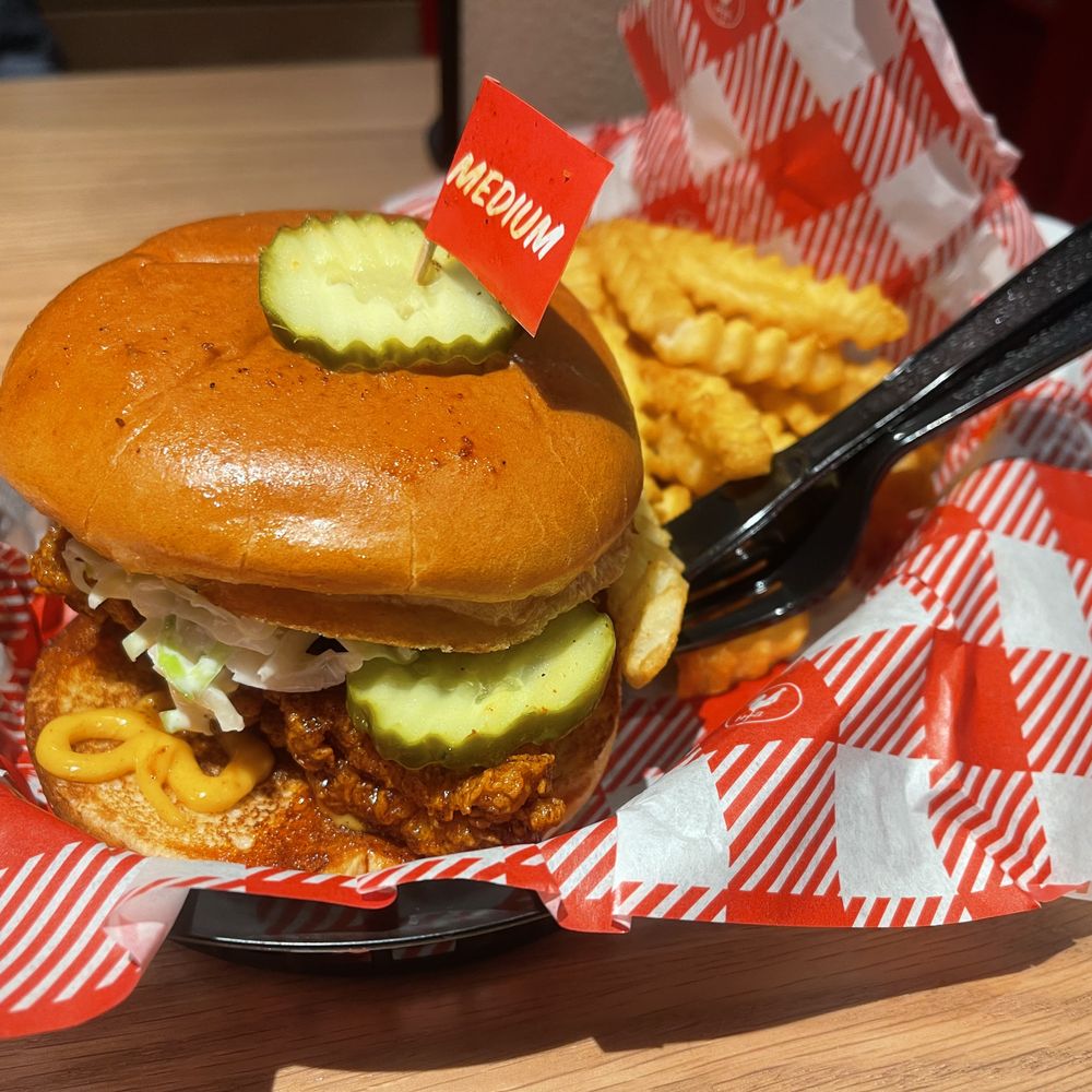Hattie B's Hot Chicken - Fried Chicken Sandwich - Southern Near Me - Chicago, Illinois Hattie B's Hot Chicken - Fried Chicken Sandwich - Southern Near Me - Chicago, Illinois