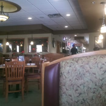 Spring City Restaurant - Long view. - Pizza Near Me - Pewaukee, Wisconsin