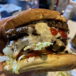 Bloated Goat Saloon - Mountain Goat, one pound of beef