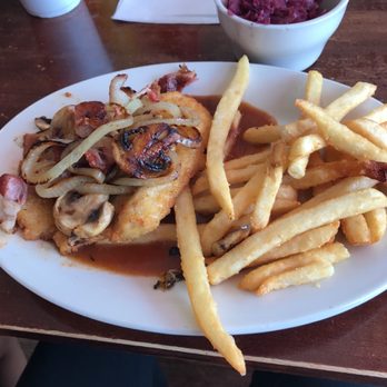 Eve's Cafe - Bauern Schnitzel - German Near Me - Lampasas, Texas Eve's Cafe - Bauern Schnitzel - German Near Me - Lampasas, Texas