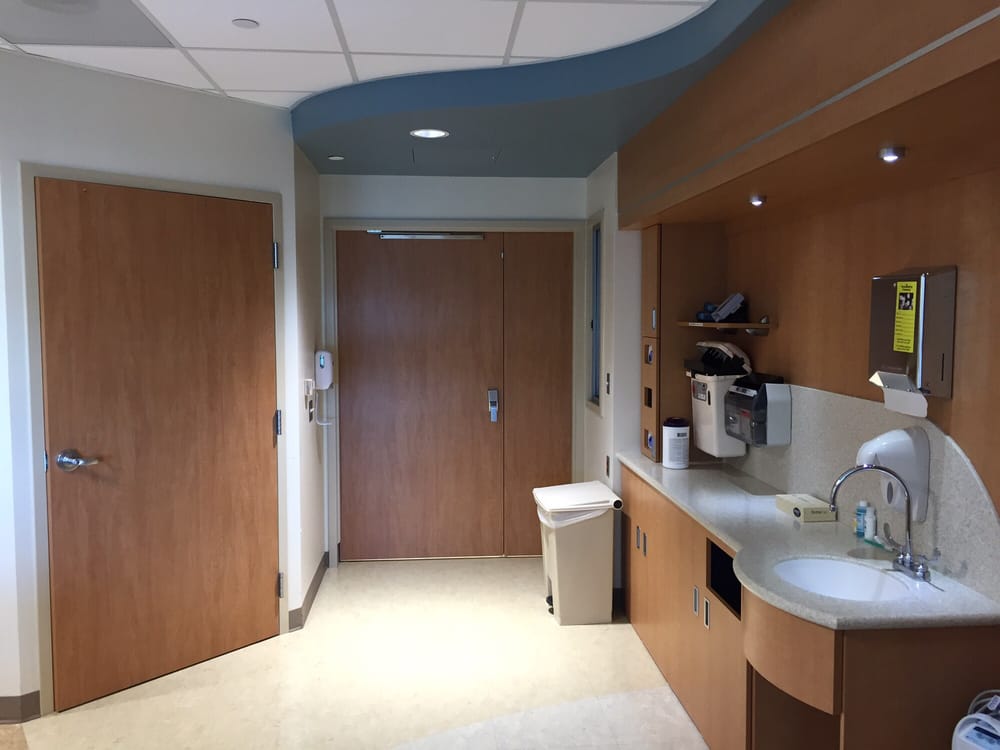 INOVA FAIRFAX HOSPITAL 20 Reviews 8110 Gatehouse Rd, Falls Church